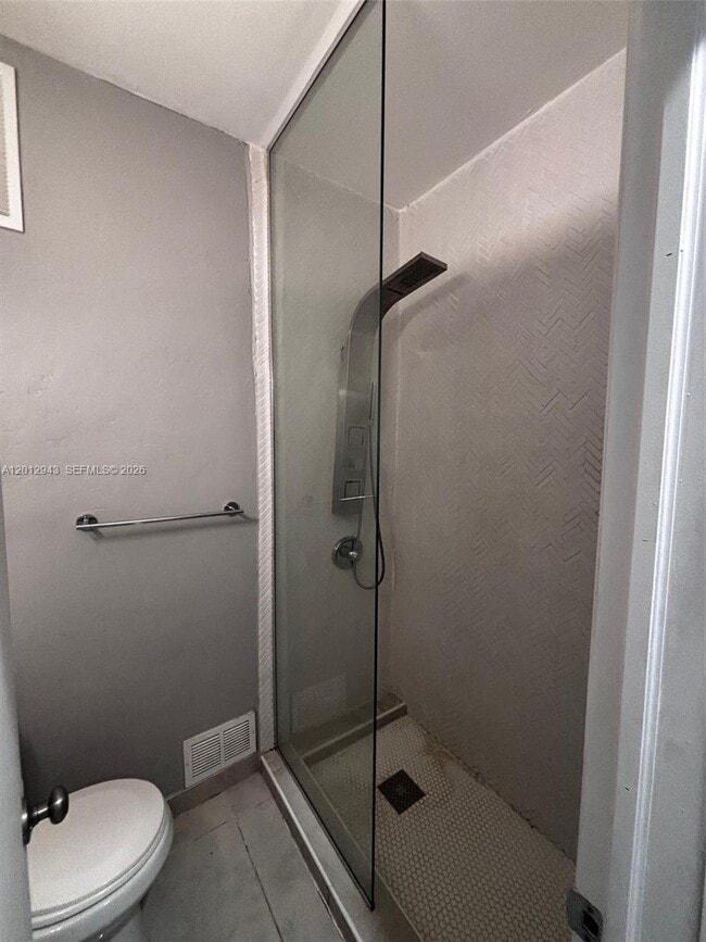 Photo - 319 W 28th St Unit 15