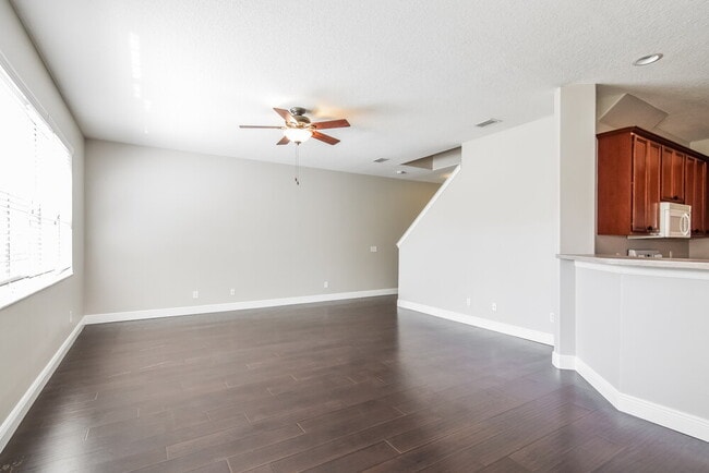 Photo - 3613 Hatchbend Way