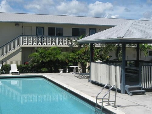 Piscina - Colonial Park