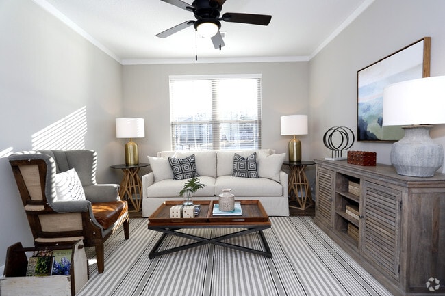 Photo - One Hampton Lake