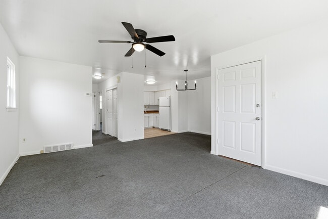 Photo - 3953 Lankenau Ave Unit 2