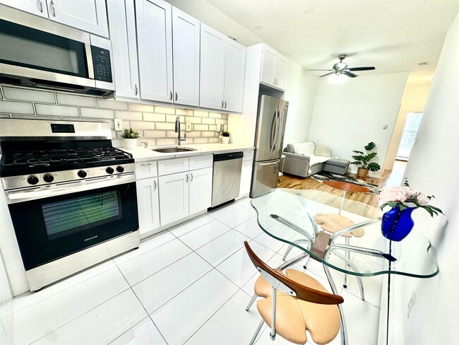 Photo - 181 South St Unit 3