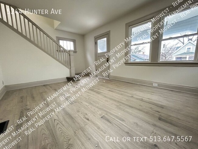 Photo - 5244 Hunter Ave