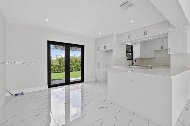 53 NW 68th St