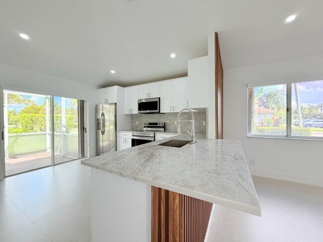 Photo - 20841 NW 1st St