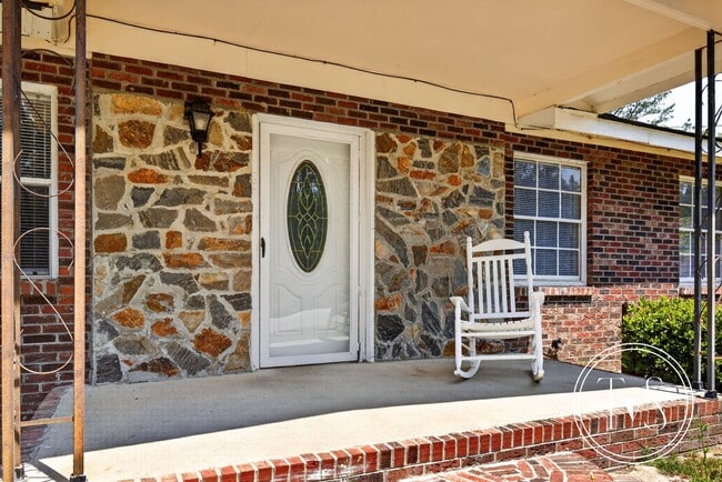 Photo - 113 Elm St