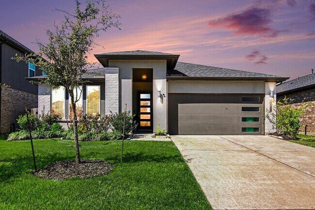 Building Photo - 28514 Eli Eagle St