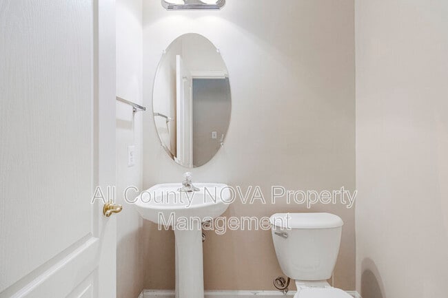 Photo - 8208 Riggos Way