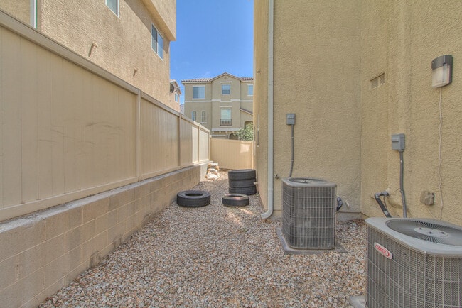 Photo - **$800 OFF MOVE IN BY 12/12/25**3-Story Home with Private Bathrooms and Strip View