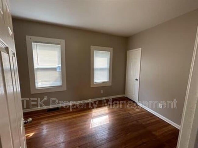 Photo - 94 Scrantom St