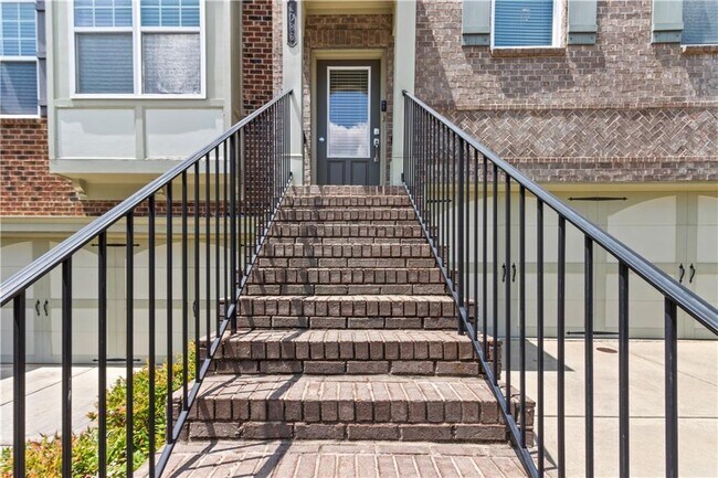 Photo - 2086 Cobblestone Cir NE