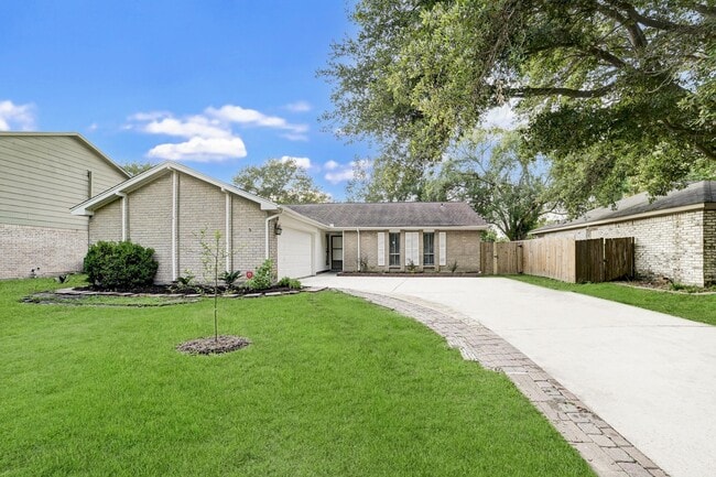 Photo - 3918 Cypressdale Dr