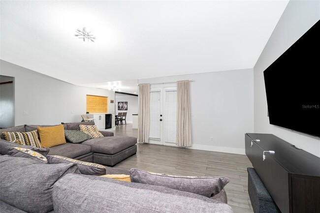 Photo - 7118 Caloosa Ct