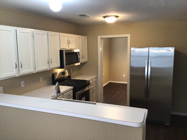 Photo - 3430 Maymist Dr