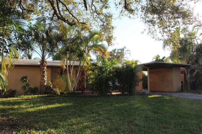 Photo - 1520 SW 5th St