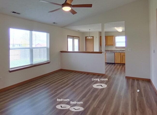 Photo - 324 Plantation Way