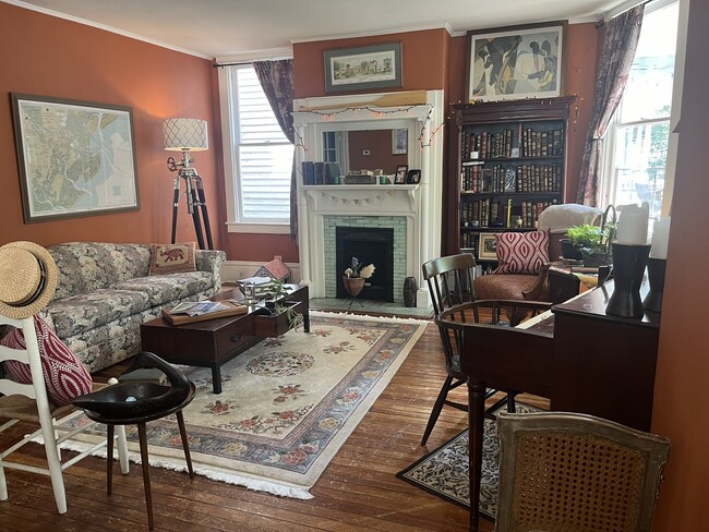 Photo - 212 W 34th St House