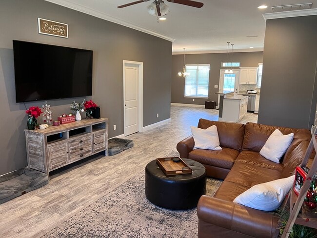 Photo - 8283 Calle Mio