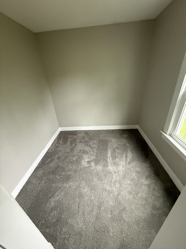Photo - 10303 Sophia Ave
