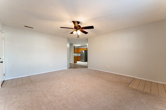 Photo - "Charming 2-Bed, 2-Bath Retreat with Grani... Unit B