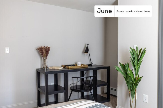 Photo - Room in Shared 5 bed/3 bath home Unidad B