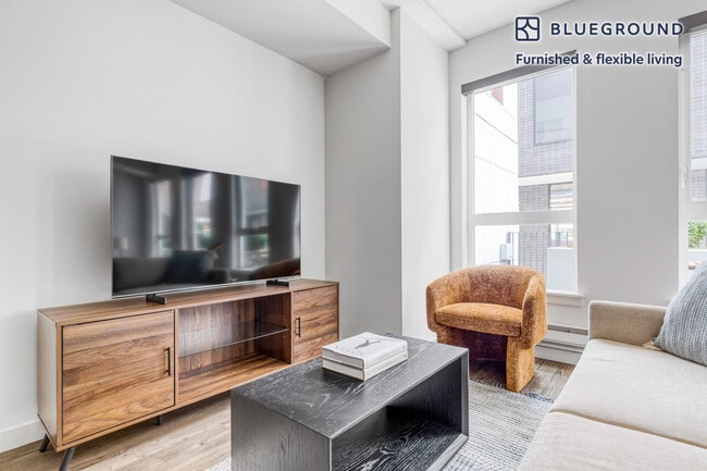 Photo - 5555 14th Ave NW Unidad SI FL2-ID327