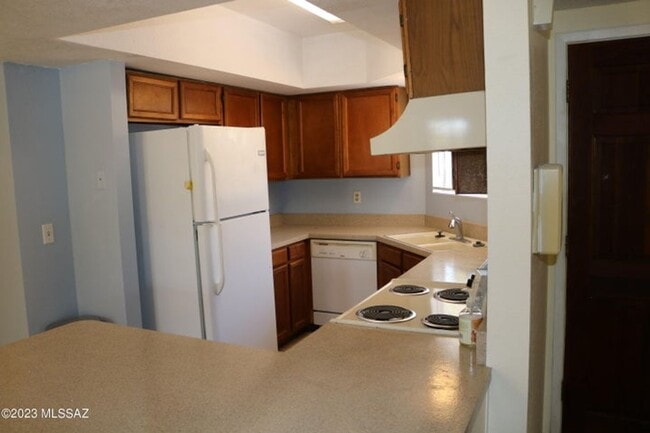 Photo - Super Northwest Location! Lovely spacious 3 bedroom, 2 bath home with large back yard