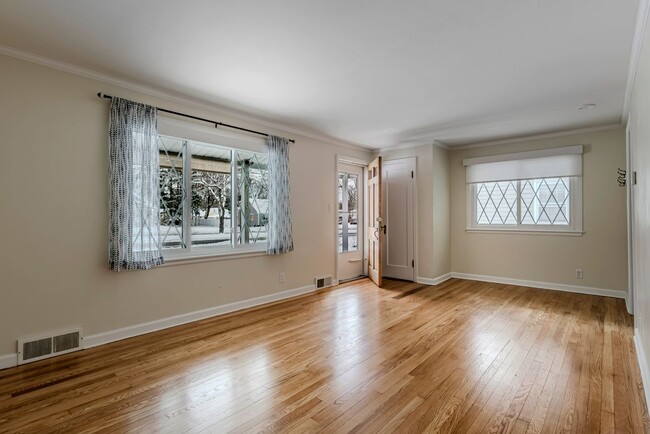 Photo - 602 E Garden St