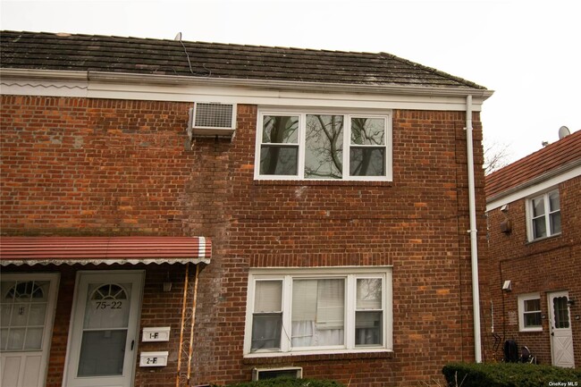 Photo - 75-22 197th St Apartment Unit 2