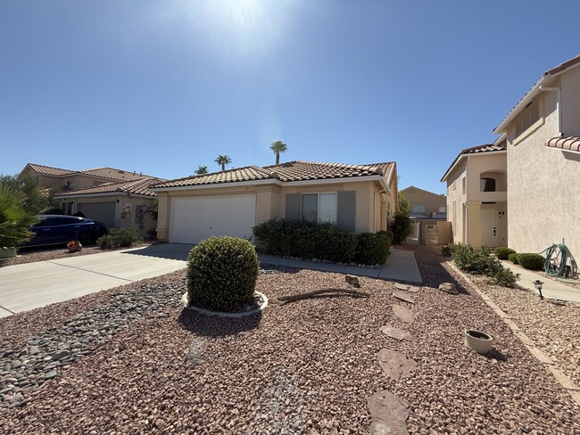 Building Photo - 757 Roddenberry Ave Rental