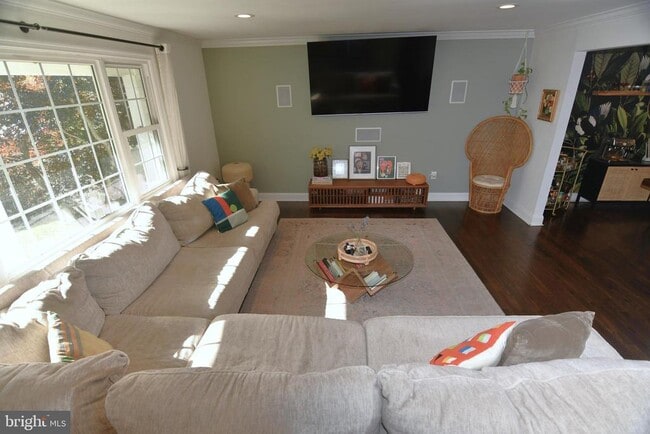 Photo - 1 Orchard Ln