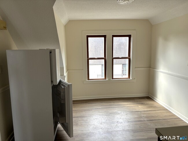 Photo - 1310 Stanley St Unit 3rd floor