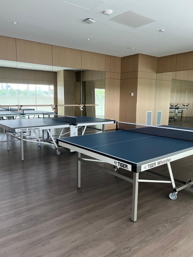 Photo - 4880 Lougheed Hwy Unit 1-Bed