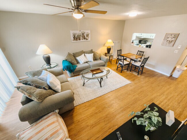2300 SW 43rd St Unidad SI ID1359101P