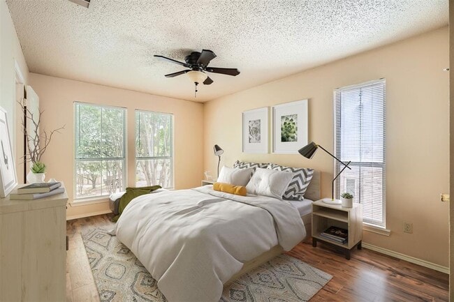 Photo - 1611 Cinnamon Path