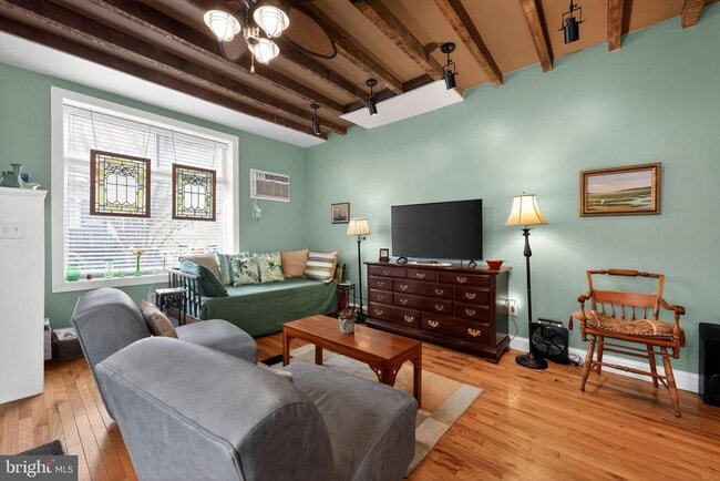 Photo - 2100 E Dauphin St