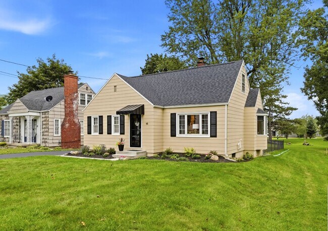 Photo - 14 Martha Dr