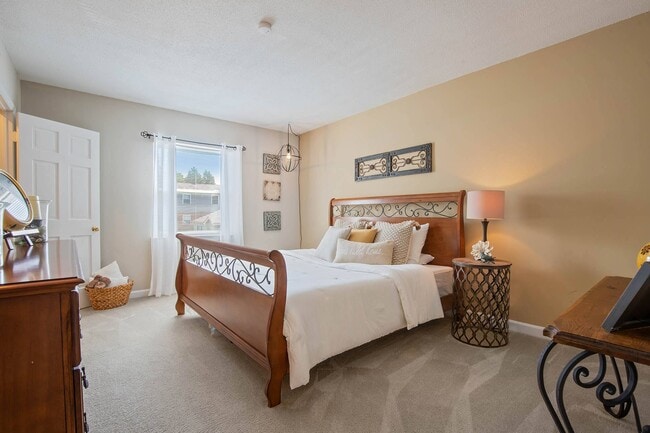 Sherwood Station Apartments