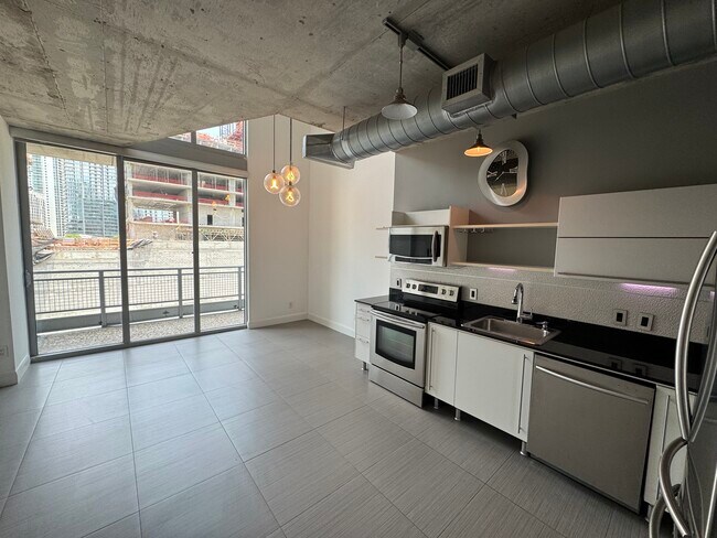 Photo - 690 SW 1st Ct Condo Unit 1516