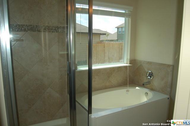 Photo - 864 Foxfire Dr