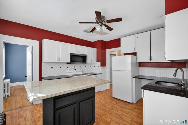 Photo - 1442 Wood Ave Unidad 2