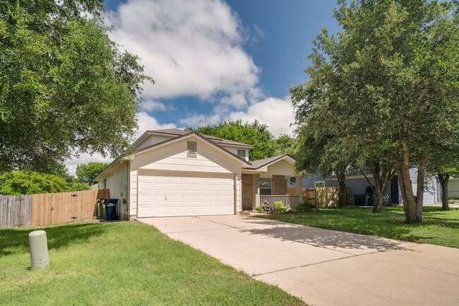 Photo - 918 Estate Dr