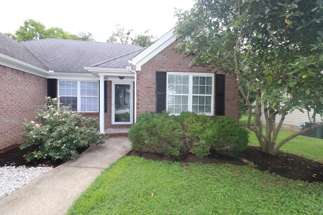 Photo - 99 Shetland Dr