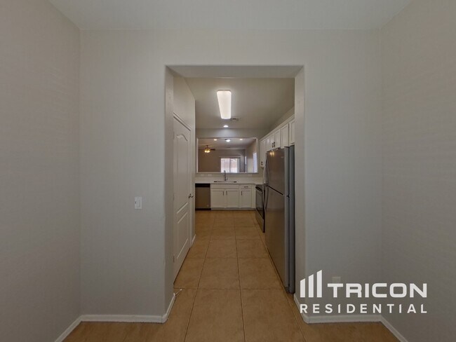 Photo - 5024 S 99th Dr