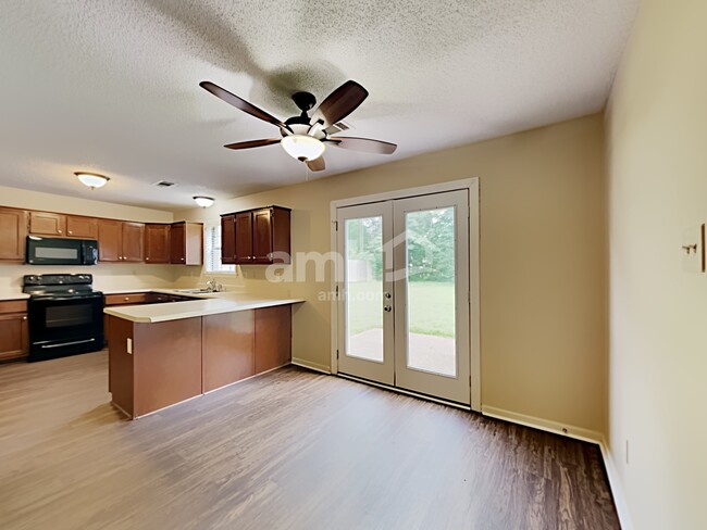 Photo - 6771 Oakmoor Cir S