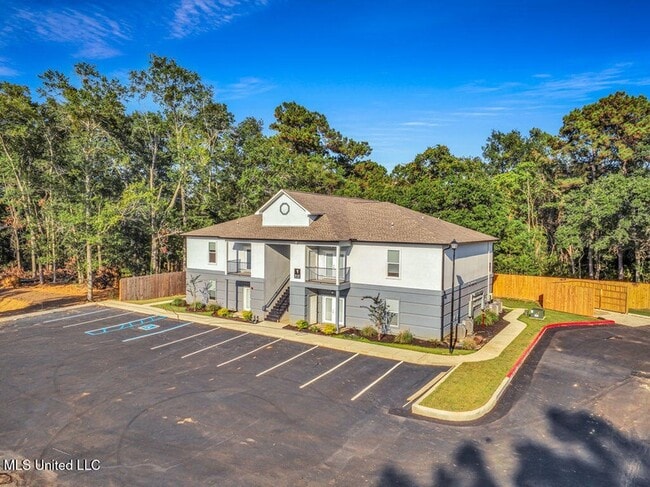 Building Photo - 12088 Lamey Brg Rd Unit Various