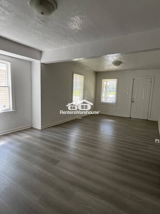 Photo - 7133 Agnes Ave