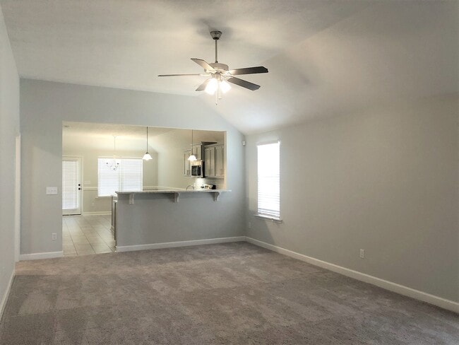 Photo - 851 Goodale Dr