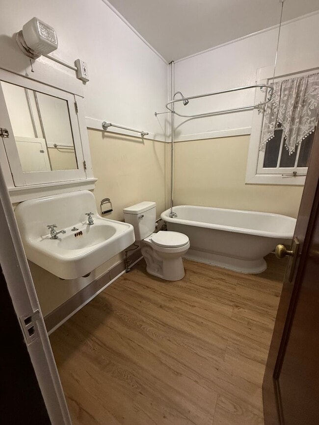 Photo - 230 S Washington St Unit 302