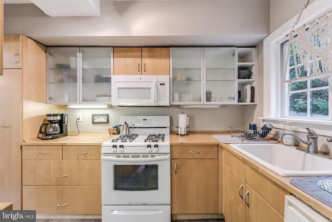 Photo - 3507 Valley Dr